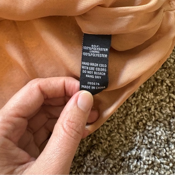 Sequin Embellished Rose Gold Crop Top - Picture 4 of 5